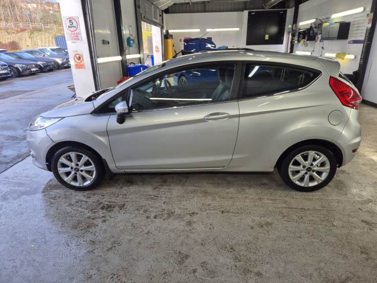 Ford, FIESTA, Hatchback, 2010, Manual, 1242 (cc), 3 doors
