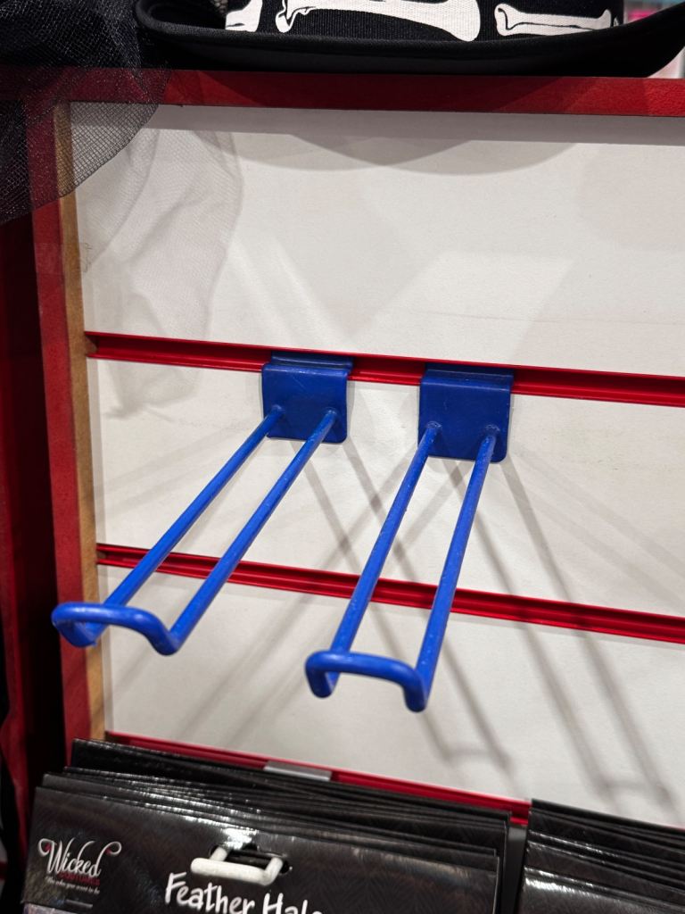 250 slatwall Euro hooks 20cm heavy duty 