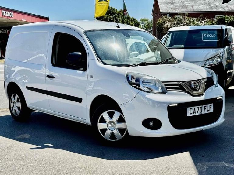2020 Nissan NV250 dCi Tekna Panel Van 1.5 Manual Diesel Panel Van Manual Diesel Panel Van Diesel ...