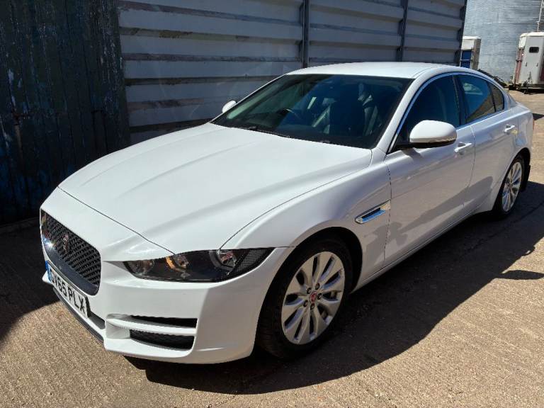Jaguar XE 2.0 Prestige, 2016, New MOT, £20 Road Tax
