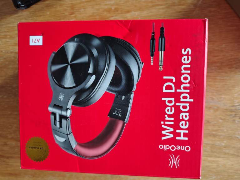 Oneodio A71 over ear headphones