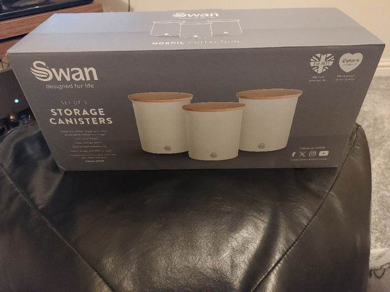 New Swan Set of 3 Storage Canisters - White/Wood