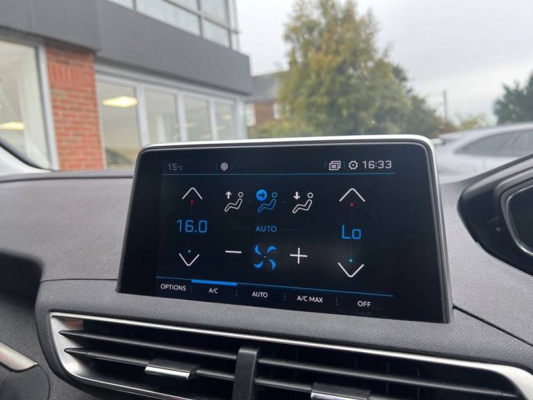 2019 Peugeot 3008 1.5 HDi Allure  HATCHBACK Diesel Manual