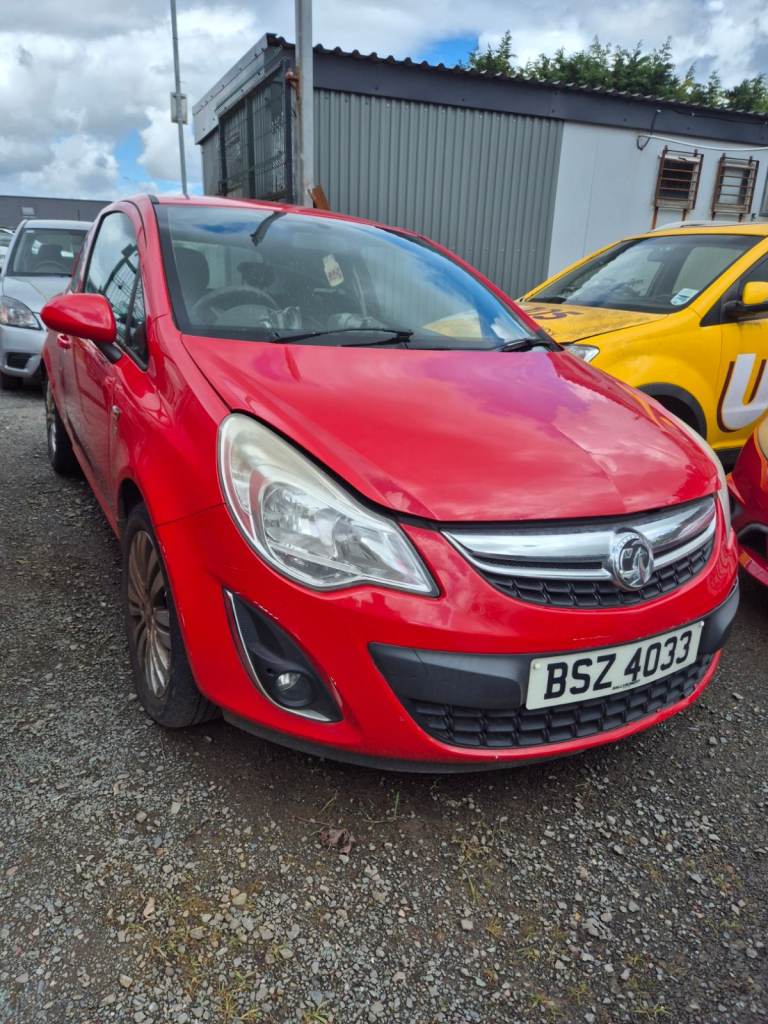 2011 VAUXHALL CORSA 1.2 PETROL BREAKING FOR PARTS