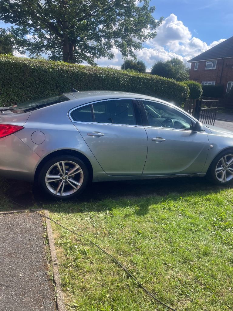 Vauxhall insignia 