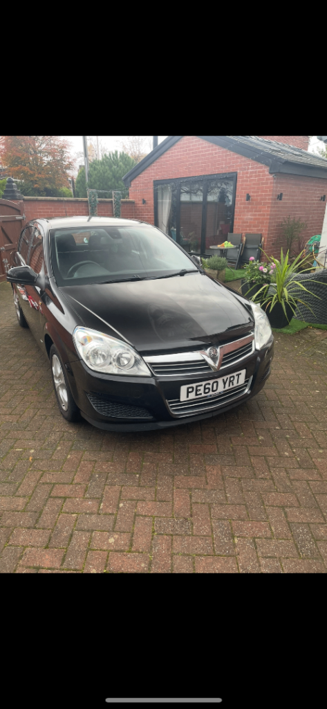 Vauxhall Astra 2010 1.4 petrol manual 