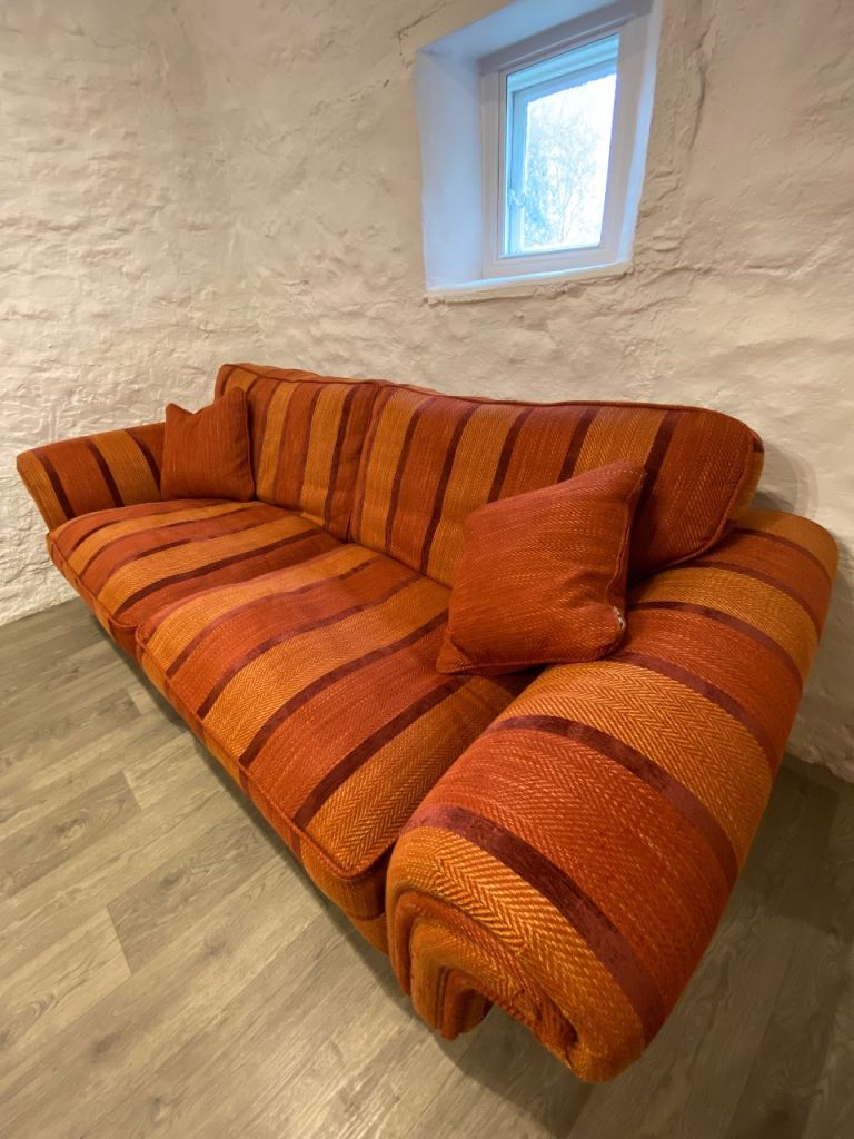 Comfy Cotswolds style sofa 