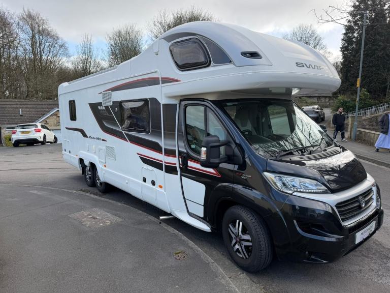 2018 SWIFT KON-TIKI 6 BERTH 4 BELT ULTRA LOW MILES AUTOMATIC MOTORHOME
