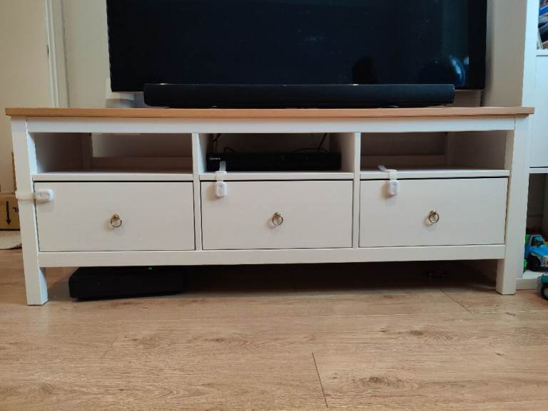 IKEA Hemnes TV bench - stained white & natural wood