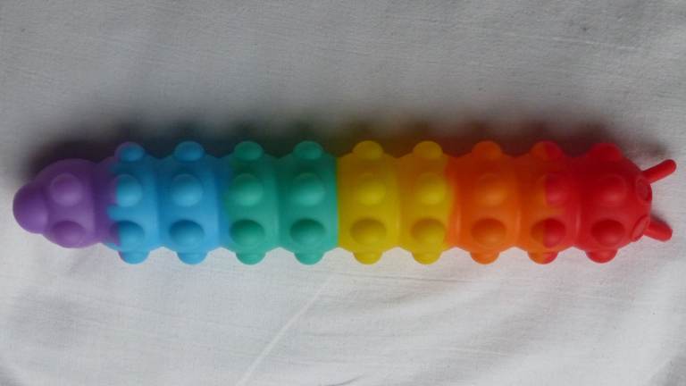 SUCTION PUSH POPPER RAINBOW CATERPILLAR