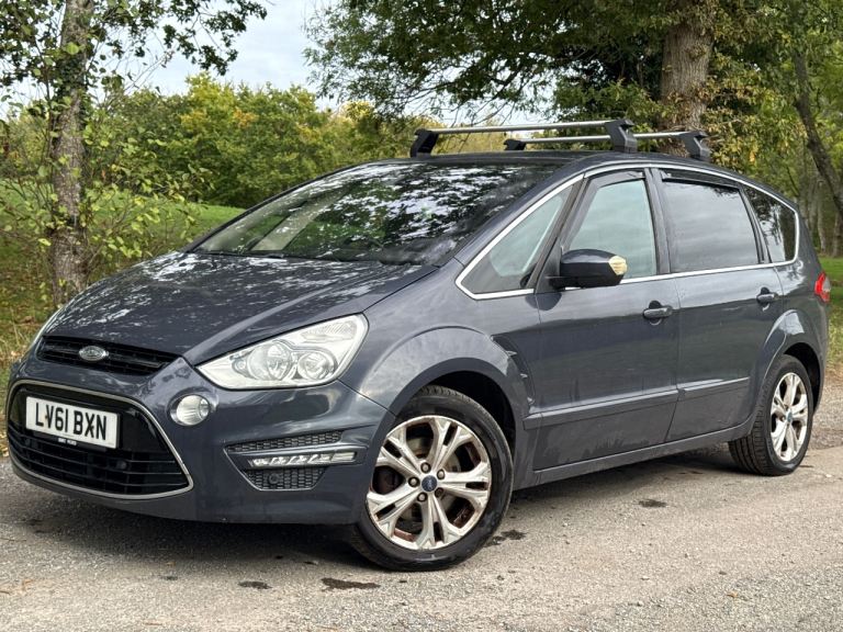 2011 Ford S-Max Titanium 2.0L Diesel Automatic – 7 Seater – Long MOT