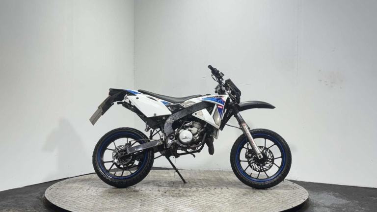 Rieju MRT MRT 50CC SM Supermoto PROJECT SPARES/REPAIR