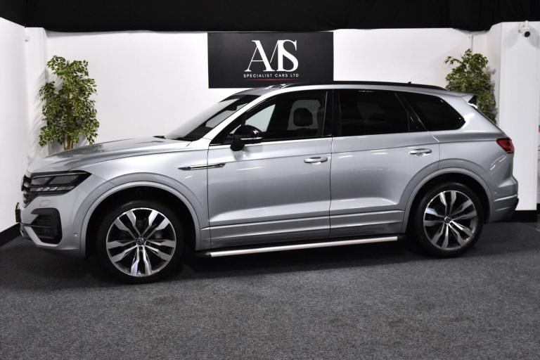  Volkswagen Touareg 3.0 TDI V6 Black Edition Tiptronic 4Motion Euro 6 (s/s) 5dr Diesel Automatic
