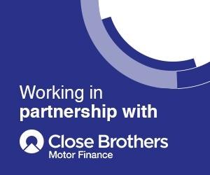 2013 Volkswagen Passat 2.0 TDI BMT Highline 5dr ++ 11 VW SERVICES / 35 TAX / SAT NAV / DAB ++ EST...