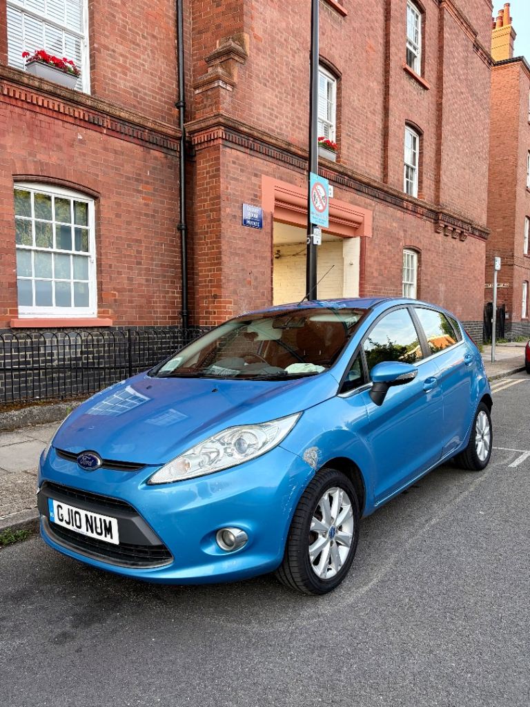 Ford, FIESTA, Hatchback, 2010, Manual, 1388 (cc), 5 doors