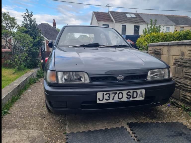 1991 Nissan Sunny LX