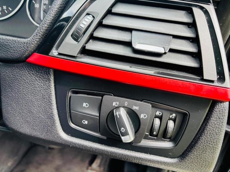 BMW 3 SERIES 2.0 320d Sport Euro 5 (s/s) 4dr 2012