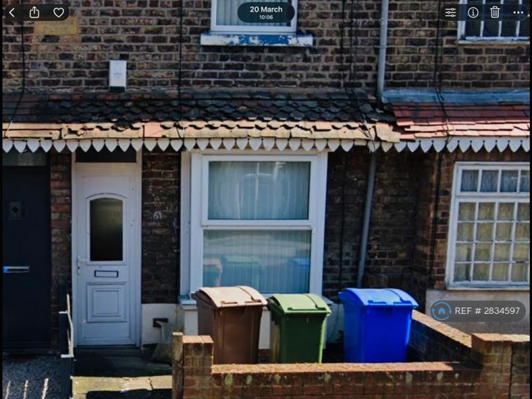 2 bedroom house in Beaver Road, Beverley, HU17 (2 bed) (#2834597)