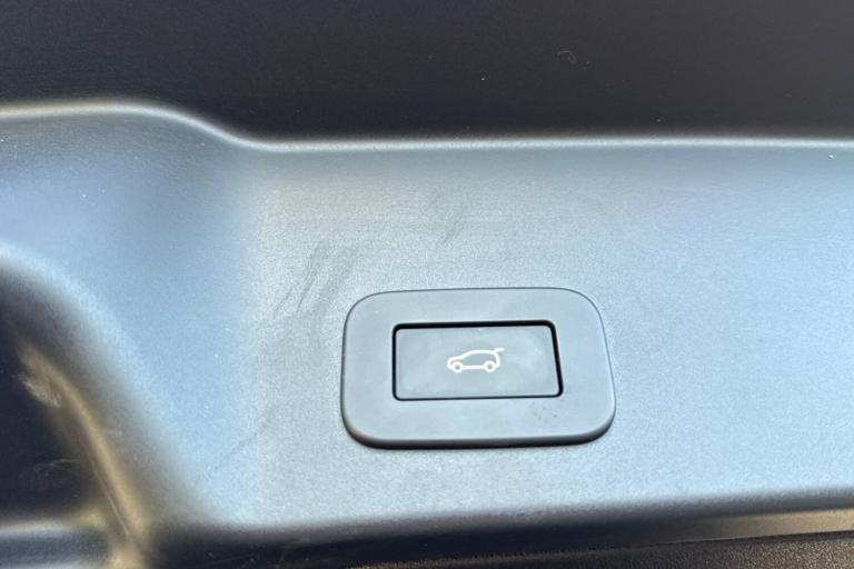 2024 Land Rover Range Rover Evoque 2.0 D200 Dynamic SE 5dr SUV Automatic