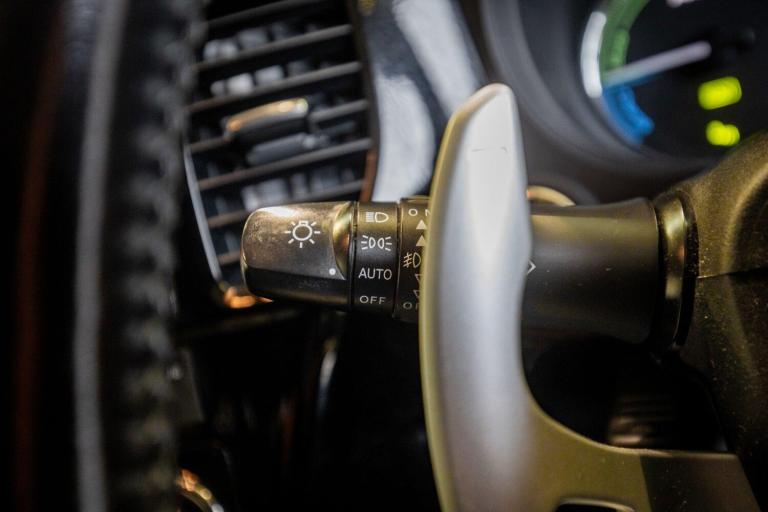 2017 Mitsubishi Outlander 2.0h 12kWh 4h SUV 5dr Petrol Plug-in Hybrid CVT 4WD Euro 6 (s/s) (200 p...