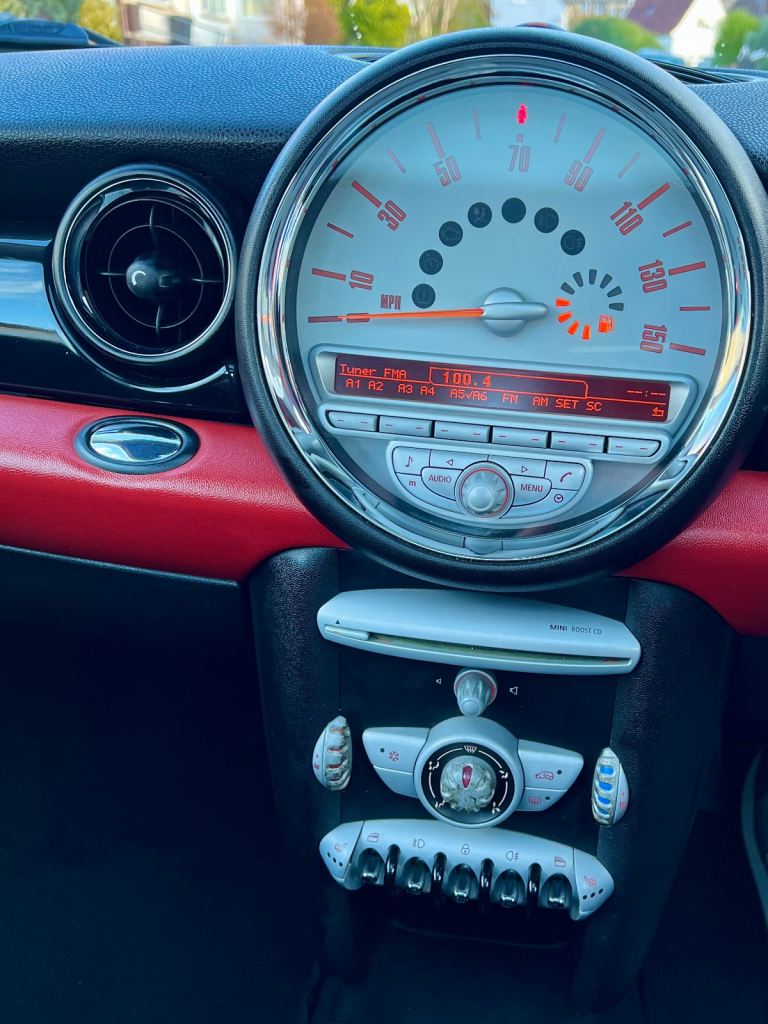 Mini Couper S-Turbocharger Hatchback, 2009, Manual, 1598 (cc), 3 doors