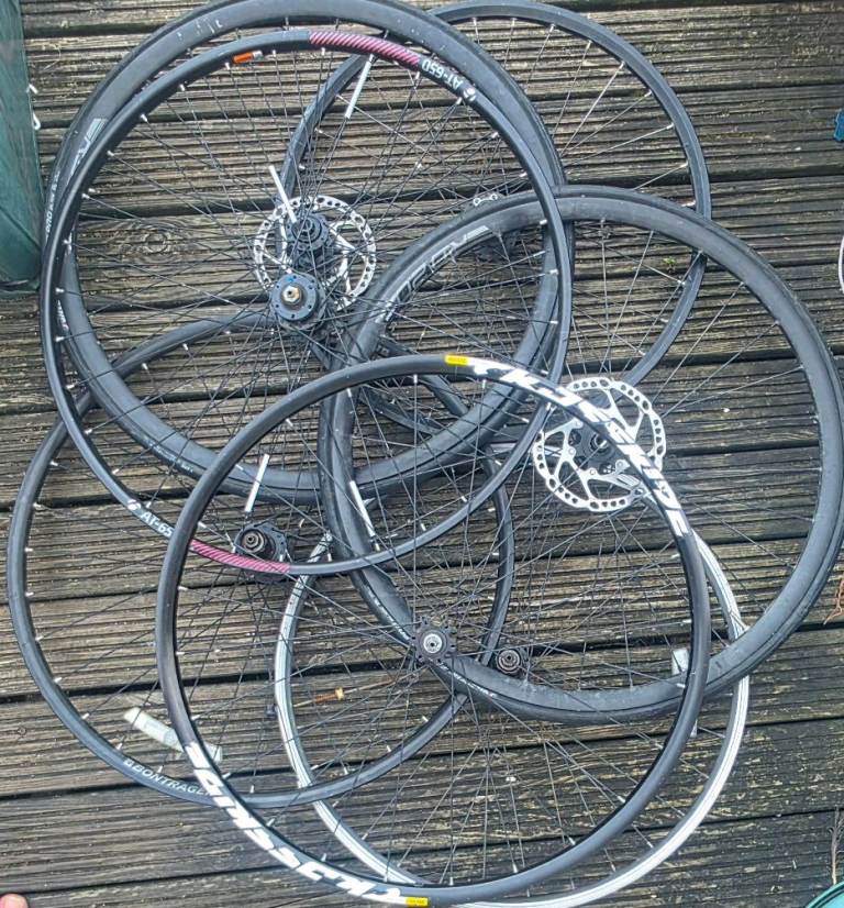 For sale is a collection of random wheels, 7 in total.