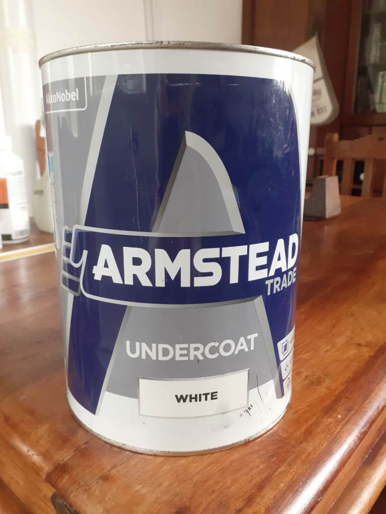 Armstead Trade Undercoat White Paint – Good Condition