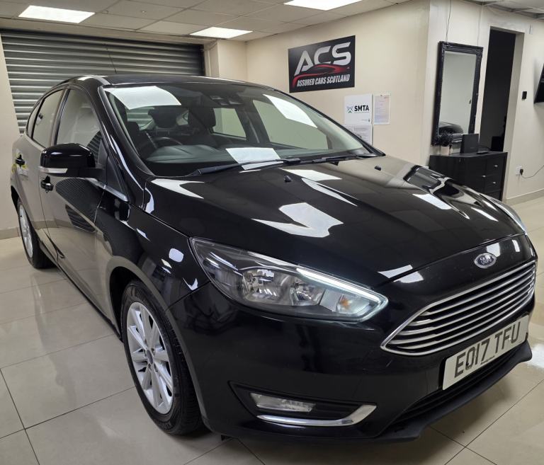 FORD FOCUS 1.0 T EcoBoost Titanium Black Manual Petrol WARRANTY 12 MONTHS MOT