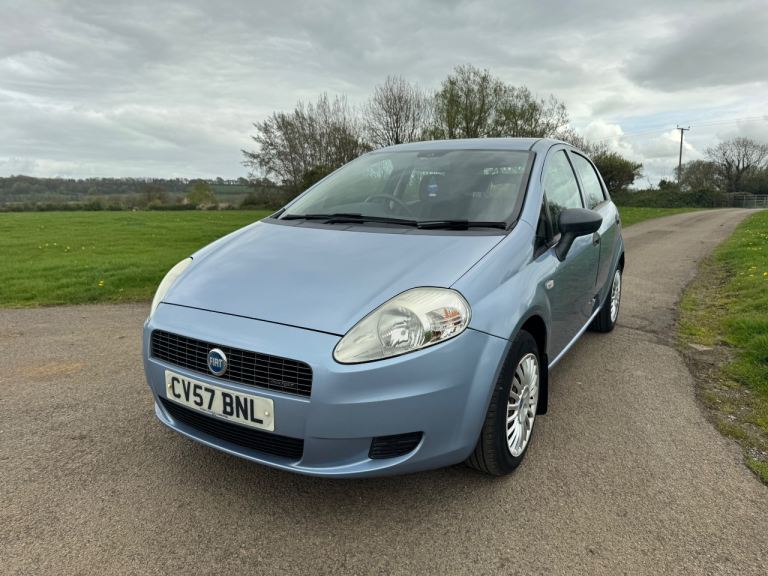Fiat Punto grande jet ACTIVE 1.3 hatchback DIESEL 