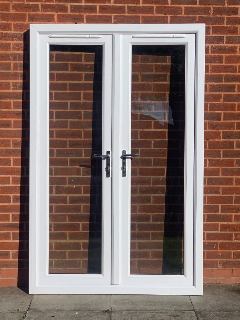 UPVC DOUBLE GLAZED FRENCH PATIO DOOR WITH 2 KEYS 134cm WIDE 210cm HIGH Can Deliver