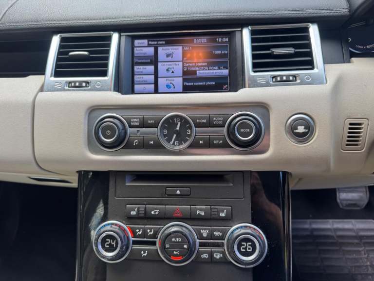 LAND ROVER RANGE ROVER SPORT 3.0 SD V6 HSE 2013