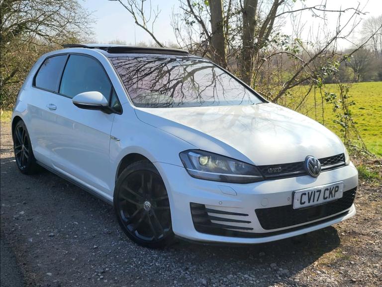 2017 Volkswagen Golf GOLF GTD Diesel