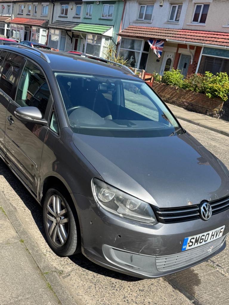 Volkswagen Turan 2 L diesel