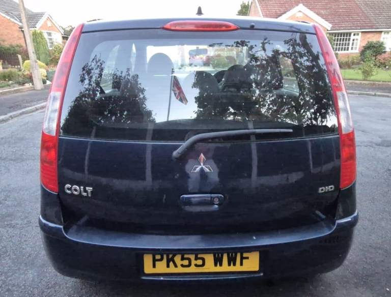 1 Prev owner. MOT 31/10/26. Well maintained. 2005/55 Mitsubishi Colt Equippe Diesel 1.5 DI-D 5 door