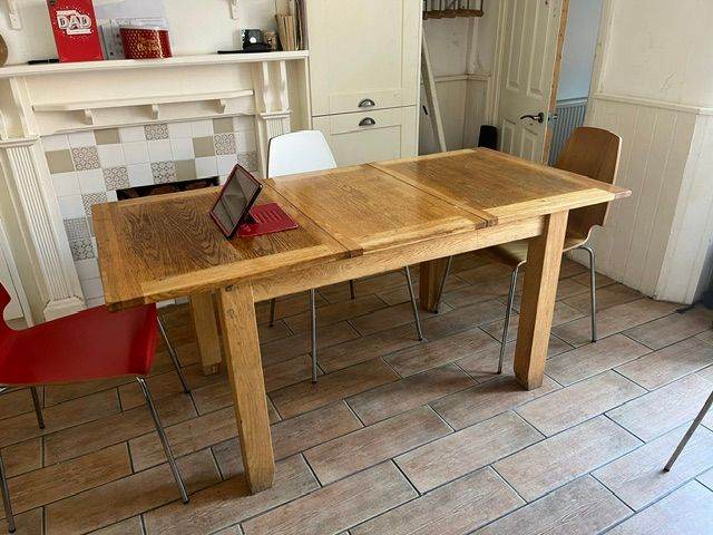 Solid Wooden Extending Dining Table – free to collect