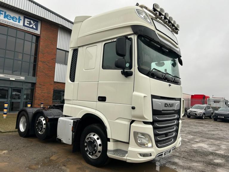 DAF FTG XF530 SUPER SPACE 6X2 TRACTOR UNIT 2022 - WO71 HWF