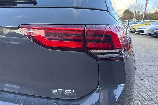 2022 Volkswagen Golf 1.5 eTSI 150 R-Line 5dr DSG + WINTER PACK Hatchback Petrol Automatic