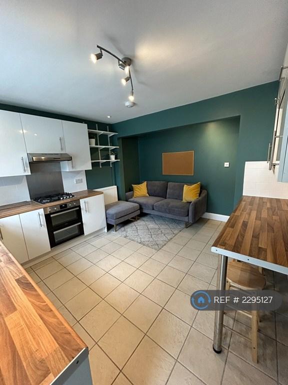 5 bedroom house in Hanover Terrace, Brighton, BN2 (5 bed) (#2295127)