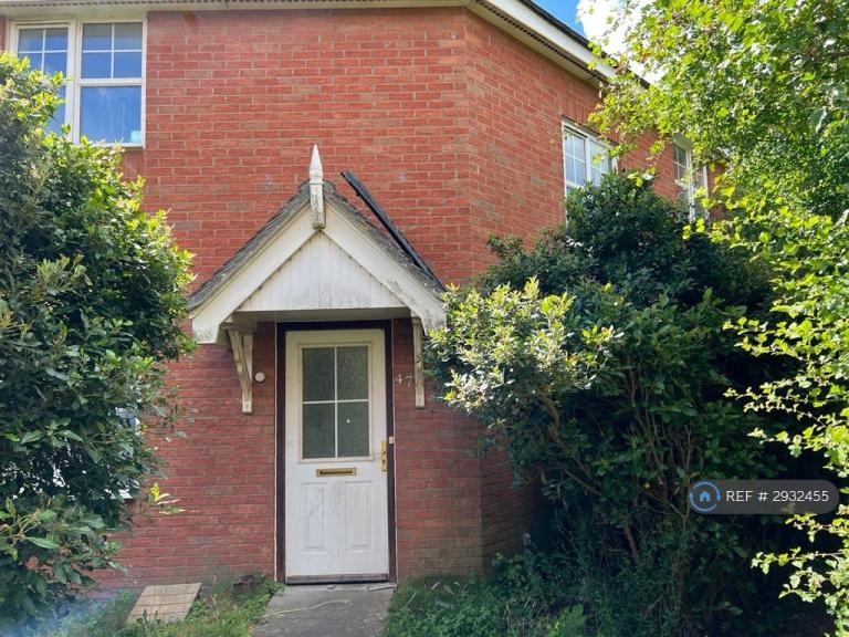 3 bedroom house in Lavender Close, Corby, NN18 (3 bed) (#2932455)