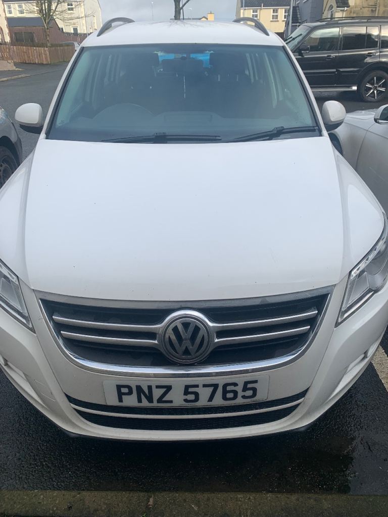 Volkswagen, TIGUAN, Estate, 2010, Manual, 1968 (cc), 5 doors