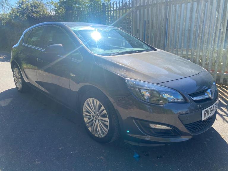 2014 Vauxhall Astra 1.6 16v Excite Euro 5 5dr HATCHBACK Petrol Manual