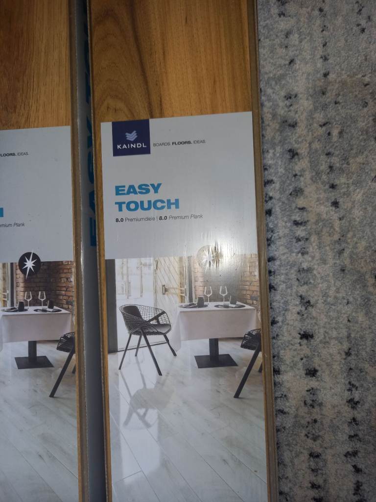 Kaindl Laminate flooring high gloss £ 15/pack 