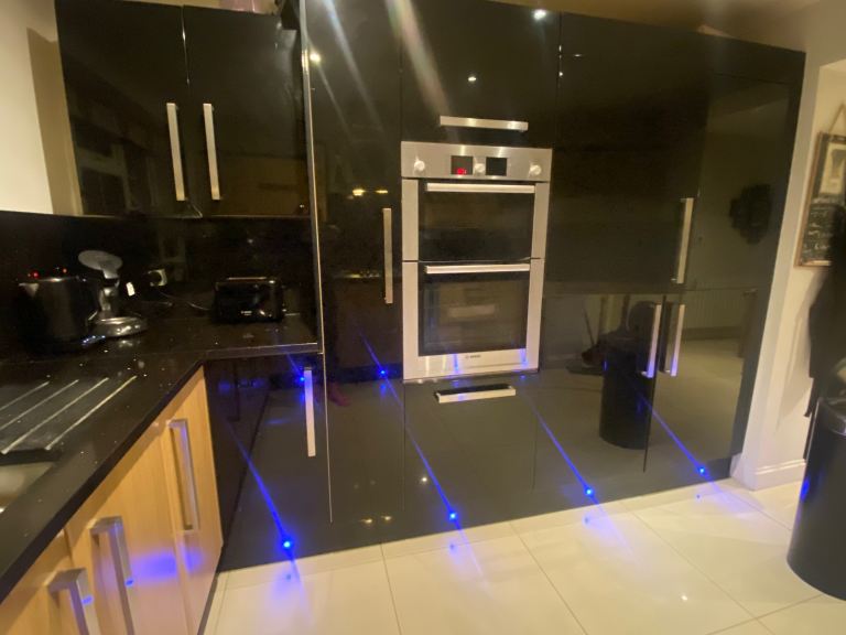 Kitchen units