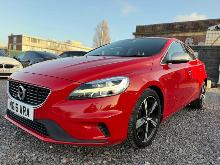2016 Volvo V40 T2 [122] R DESIGN 5dr Geartronic HATCHBACK Petrol Automatic