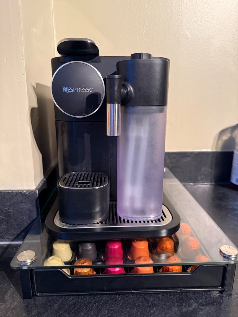 Nespresso Gran Lattissima Machine 