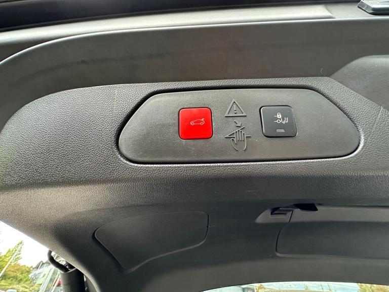 2022 Vauxhall Grandland 1.2 Turbo Ultimate 5dr Hatchback Petrol Manual