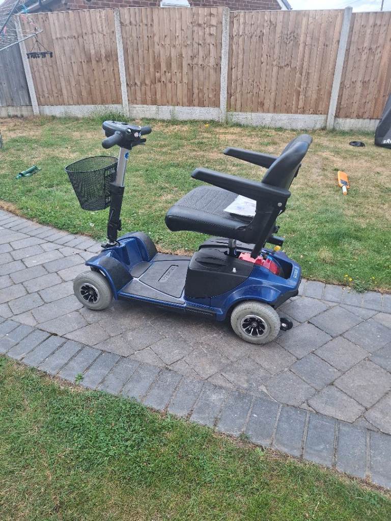 Pride revo mobility scooter 