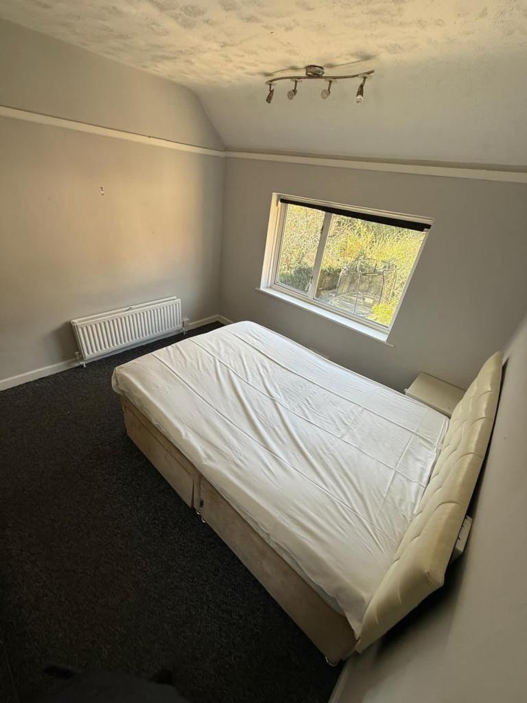 1 Bedroom Flat £600 PCM