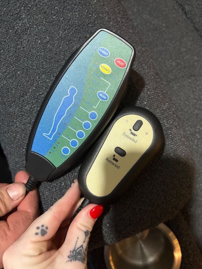 Electric recycling chair with heated seat 