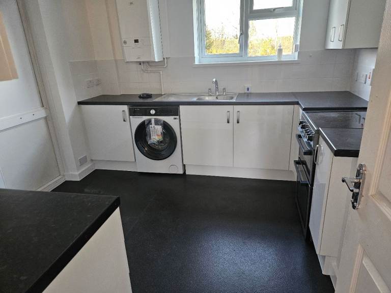 Black fleck howdans kitchen worktop over 9ft worktop